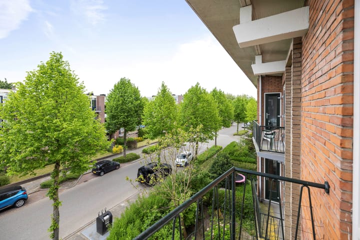 Foto 18 van Joost van den Vondellaan 27