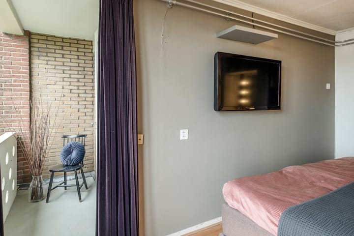 Foto 25 van Oldenzaalsestraat 244