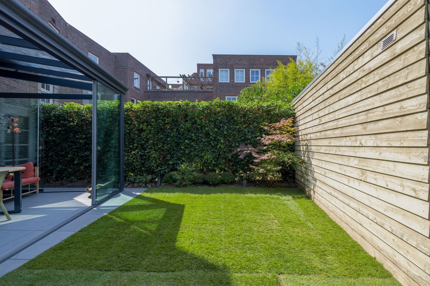 Photo 29 of Oberon 4