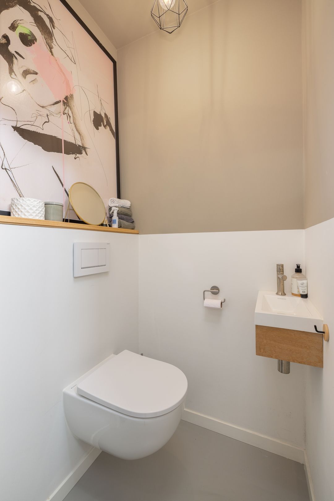 Photo 32 of Oberon 4