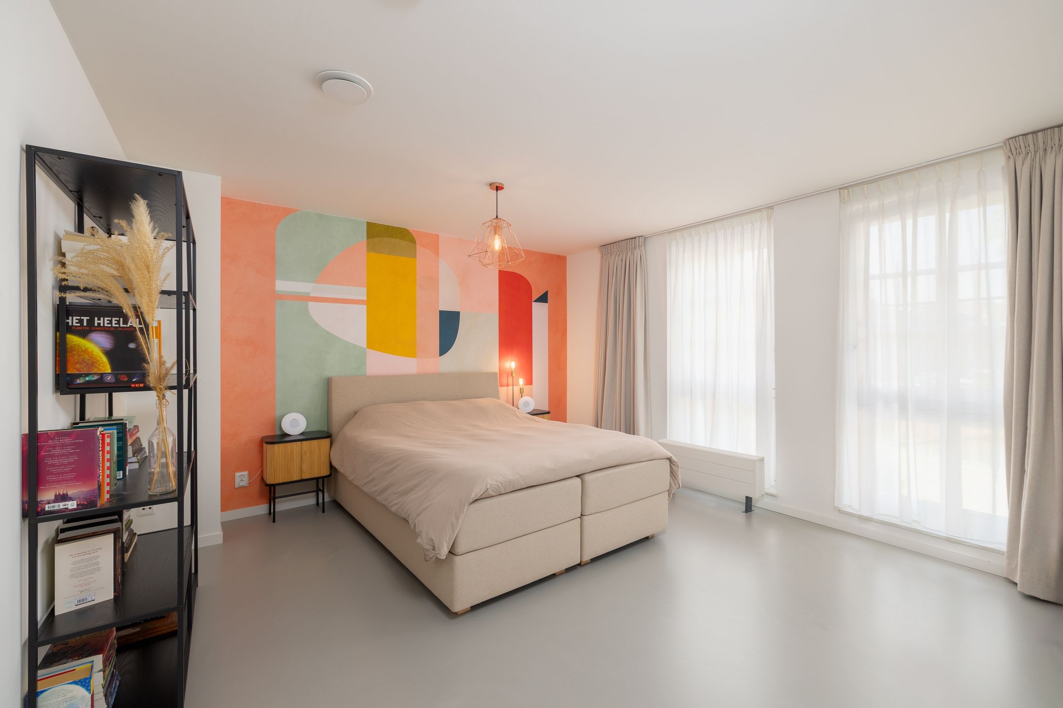 Photo 33 of Oberon 4