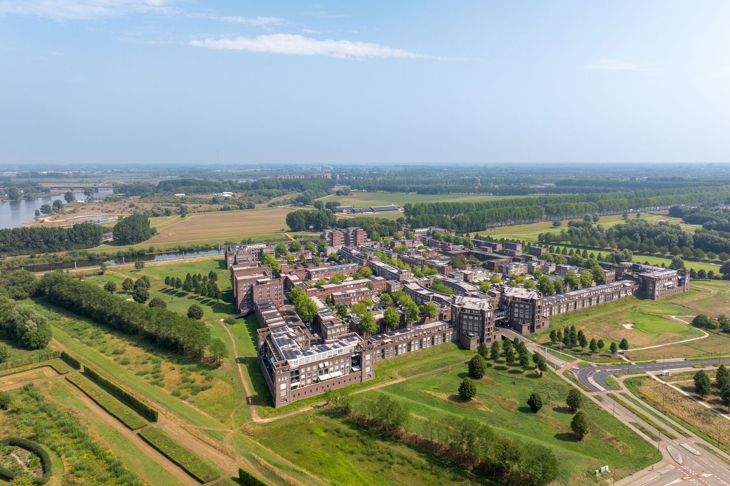 Photo 55 of Oberon 4