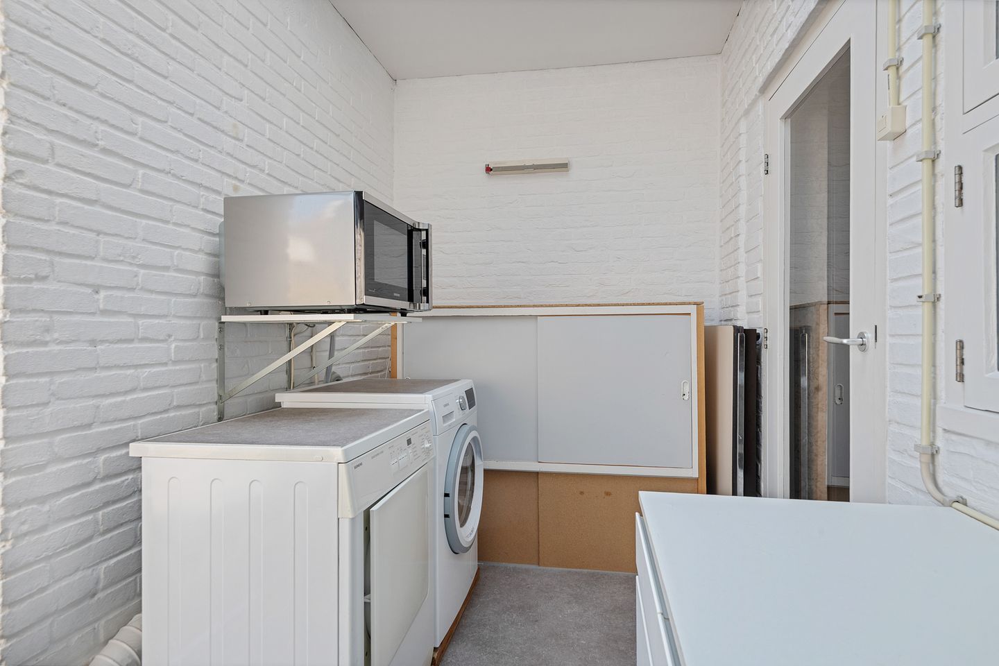 Photo 14 of Henriëtte Roland Holststraat 44