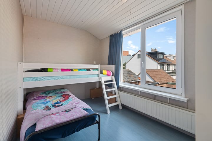 Foto 23 van Henriëtte Roland Holststraat 44