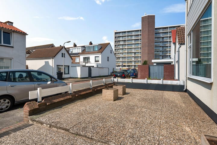 Foto 31 van Henriëtte Roland Holststraat 44