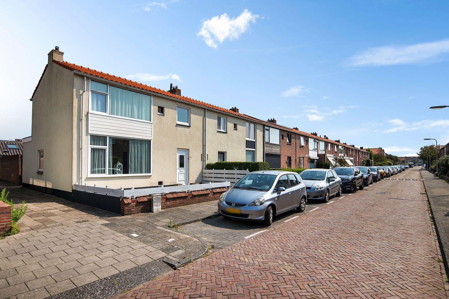 Photo 29 of Henriëtte Roland Holststraat 44