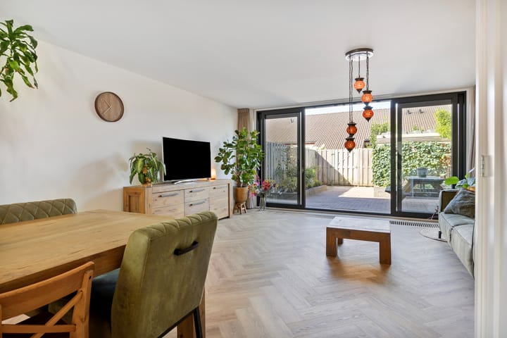 Foto 11 van Nannie van Wehlstraat 6