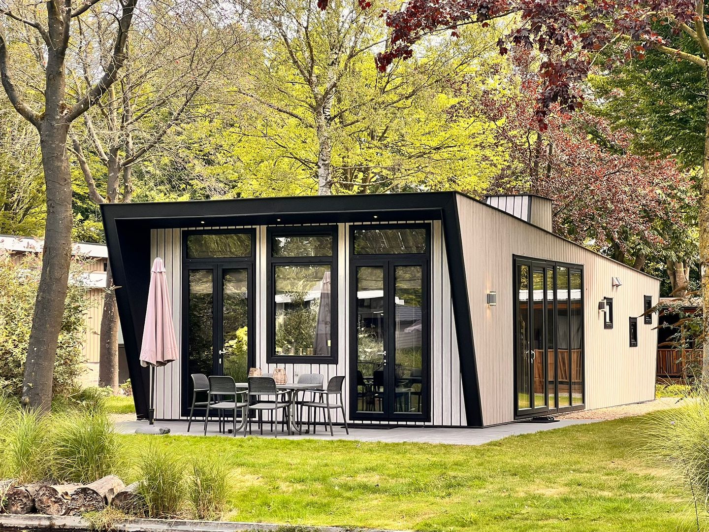 Foto 1 van van Haestrechtstraat 24-370