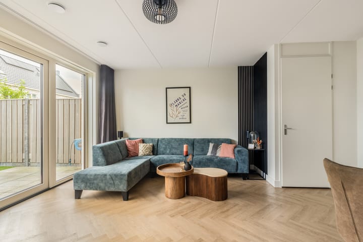 Foto 8 van Weegbree 22