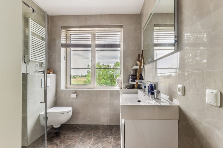 Foto 24 van Weegbree 22