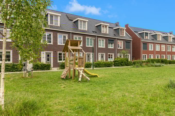 Foto 33 van Weegbree 22