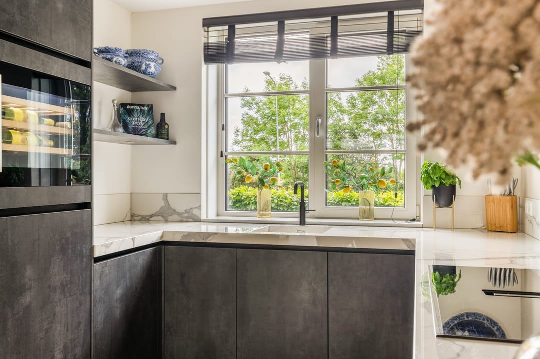 Foto 13 van Weegbree 22