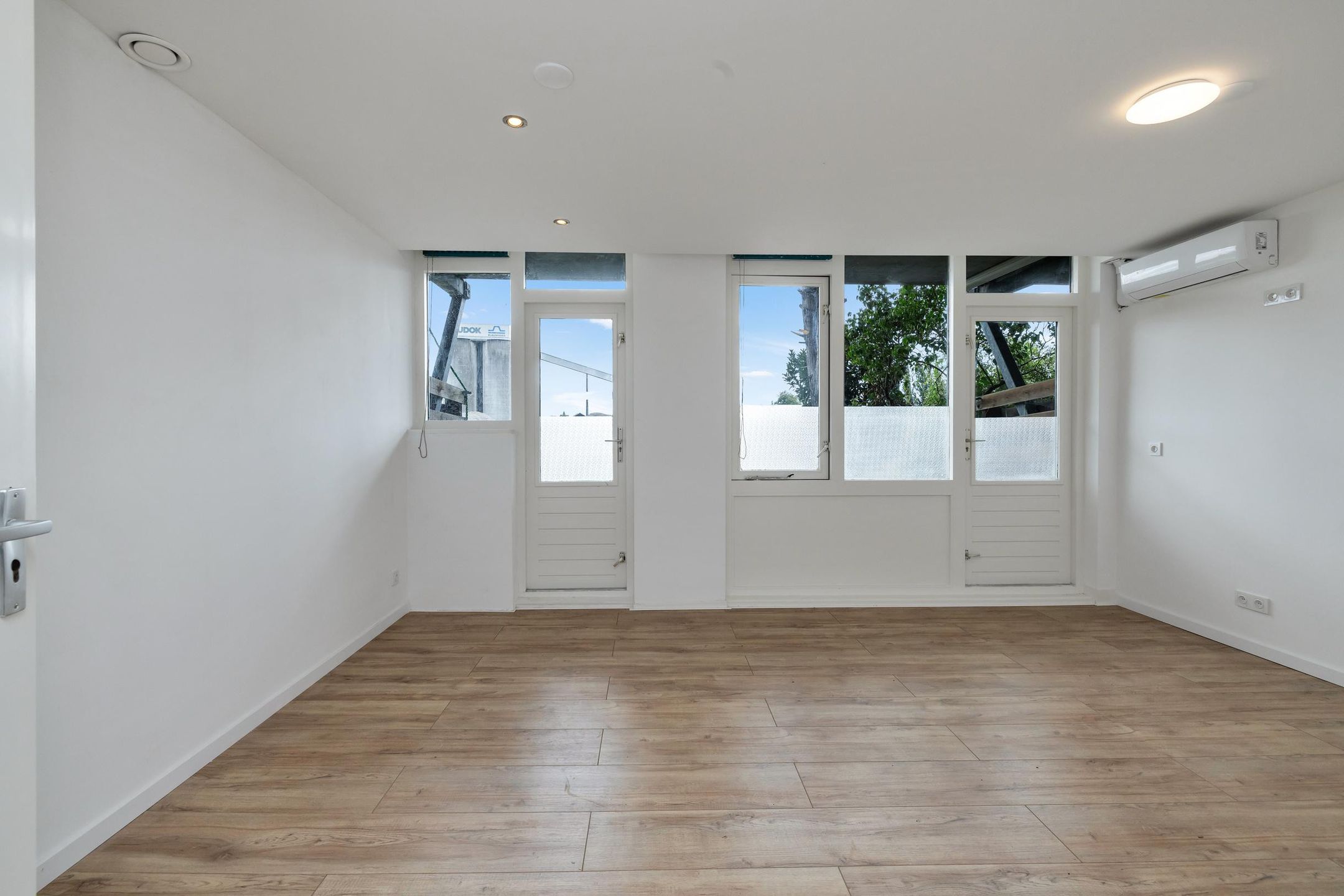 Photo 18 of Rotterdamsedijk 281-A1