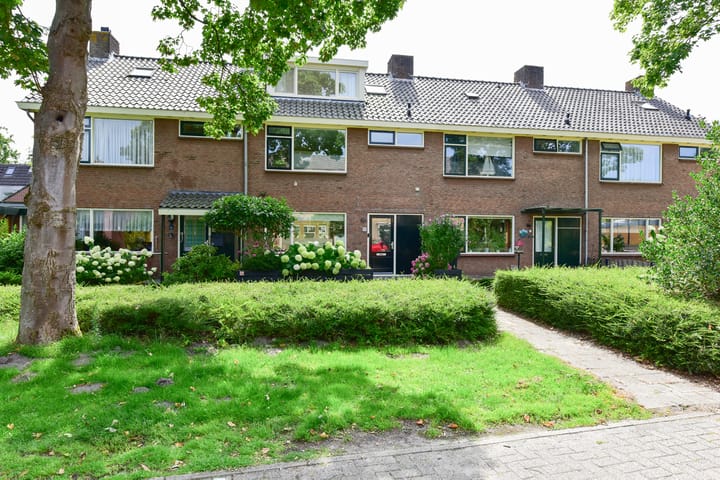 Photo 2 of Wielewaal 22