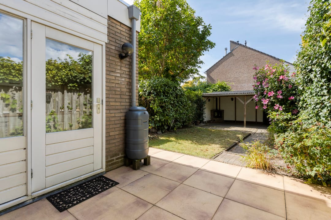 Photo 22 of De Karn 38