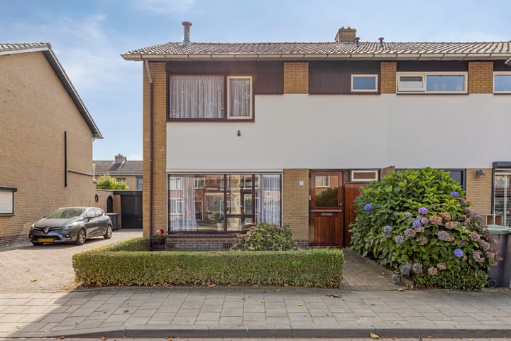 Foto 10 van Arentzenstraat 5