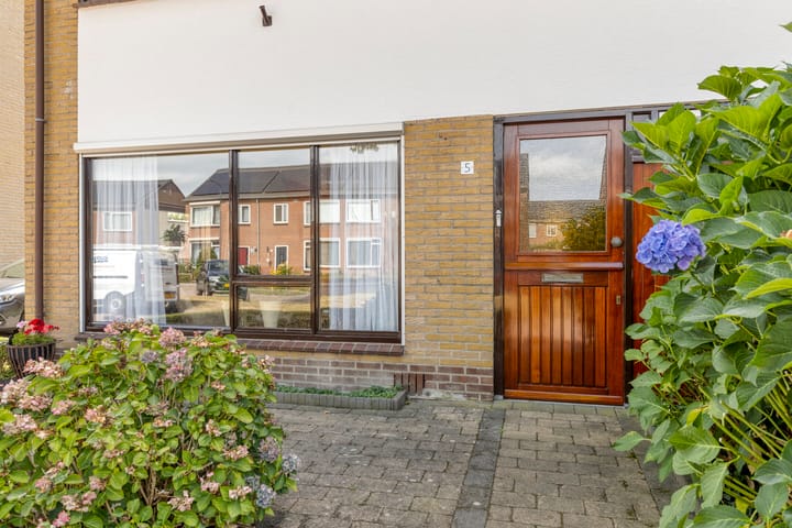 Foto 11 van Arentzenstraat 5