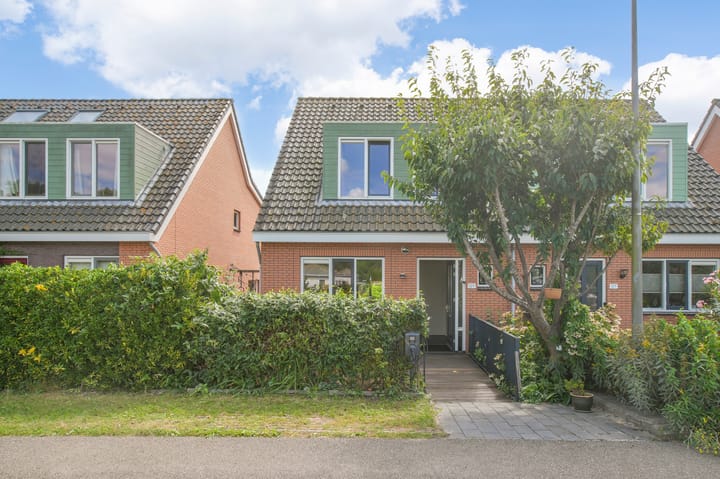 Foto 2 van Kometensingel 176