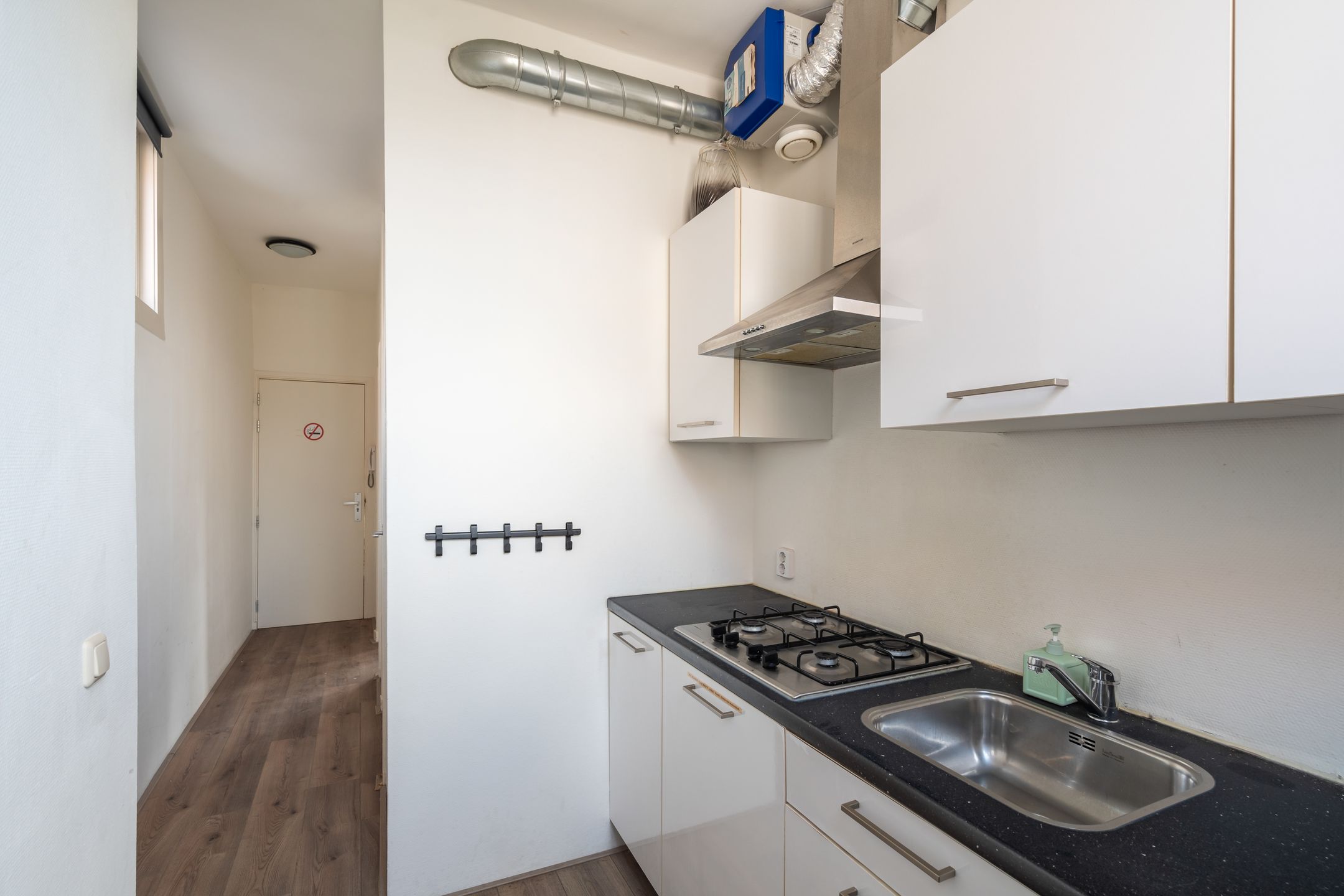 Foto 15 van Velsenluststraat 4-A03