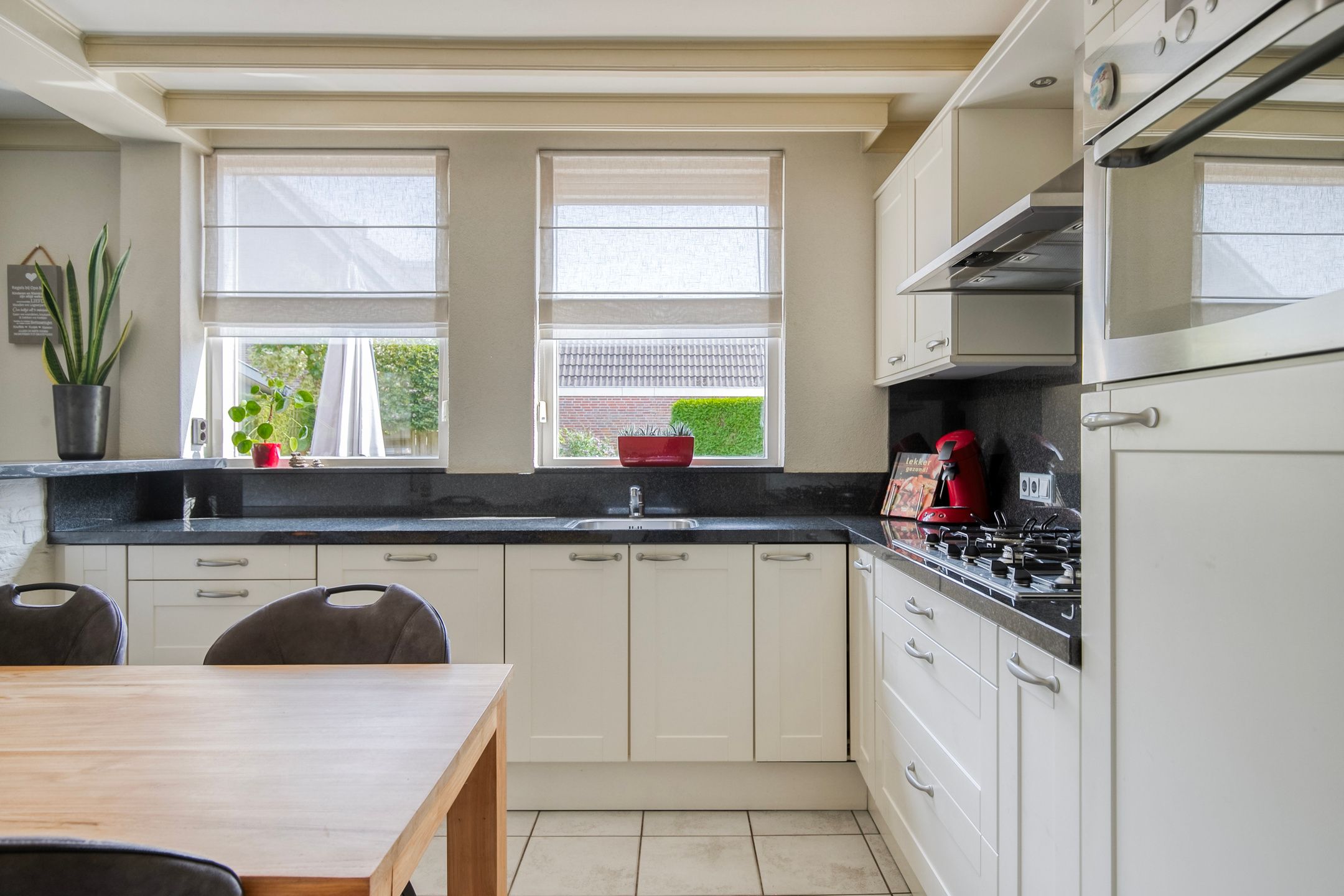 Foto 12 van Donkeren Dijk 9