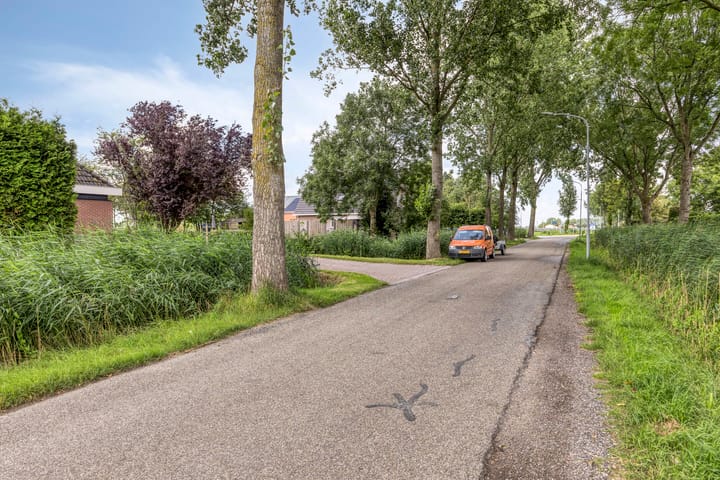 Photo 7 of Uiteinderweg 7-C