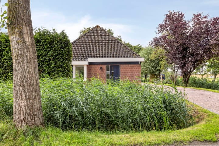 Photo 9 of Uiteinderweg 7-C