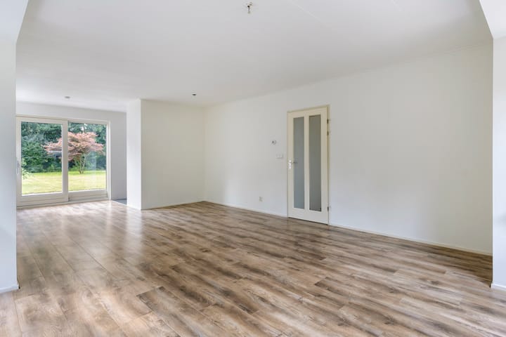 Photo 18 of Uiteinderweg 7-C