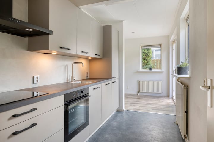 Photo 21 of Uiteinderweg 7-C