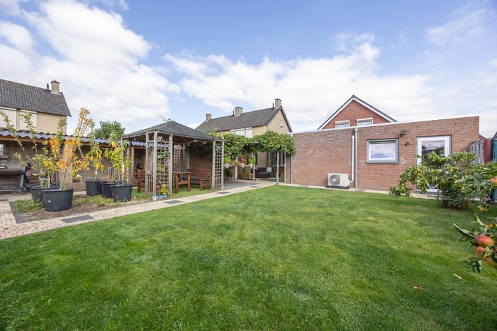 Foto 60 van Margrietstraat 19