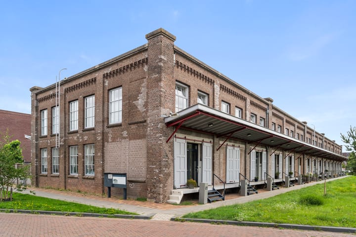 Foto 1 van Enkalaan 1