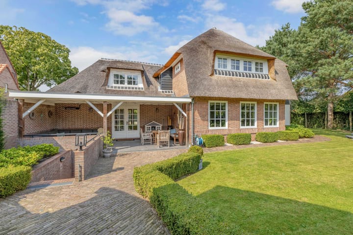 Photo 1 of Nieuwe Bussummerweg 107