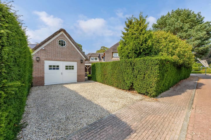 Photo 30 of Nieuwe Bussummerweg 107