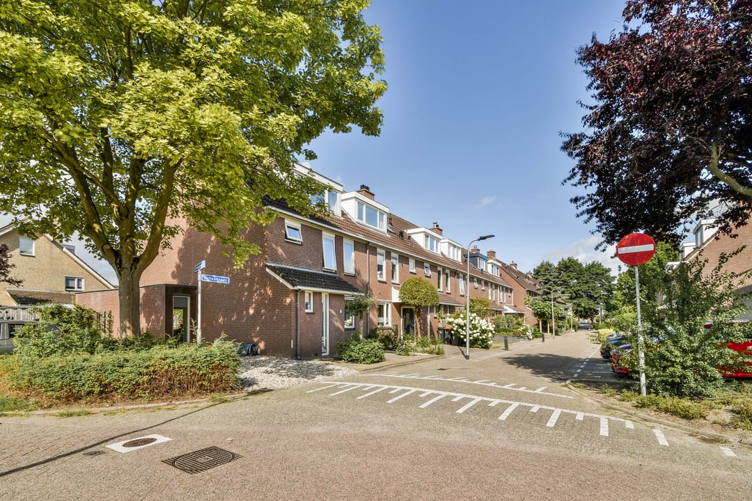 Foto 37 van Dillestraat 4