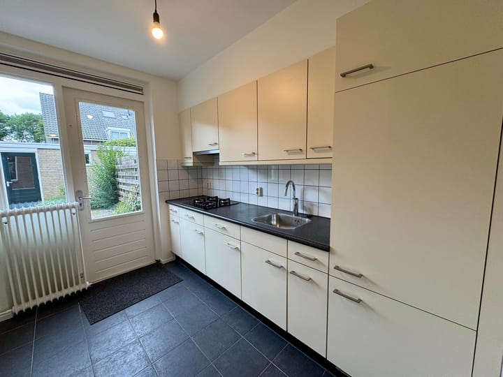 Foto 4 van Justus van Effenstraat 44