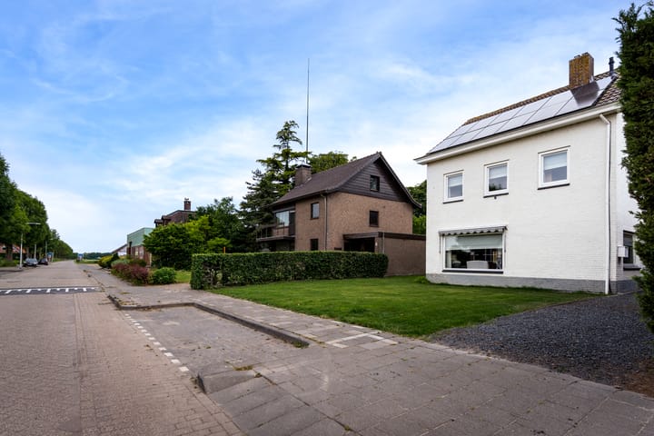 Foto 41 van Brugweg 7