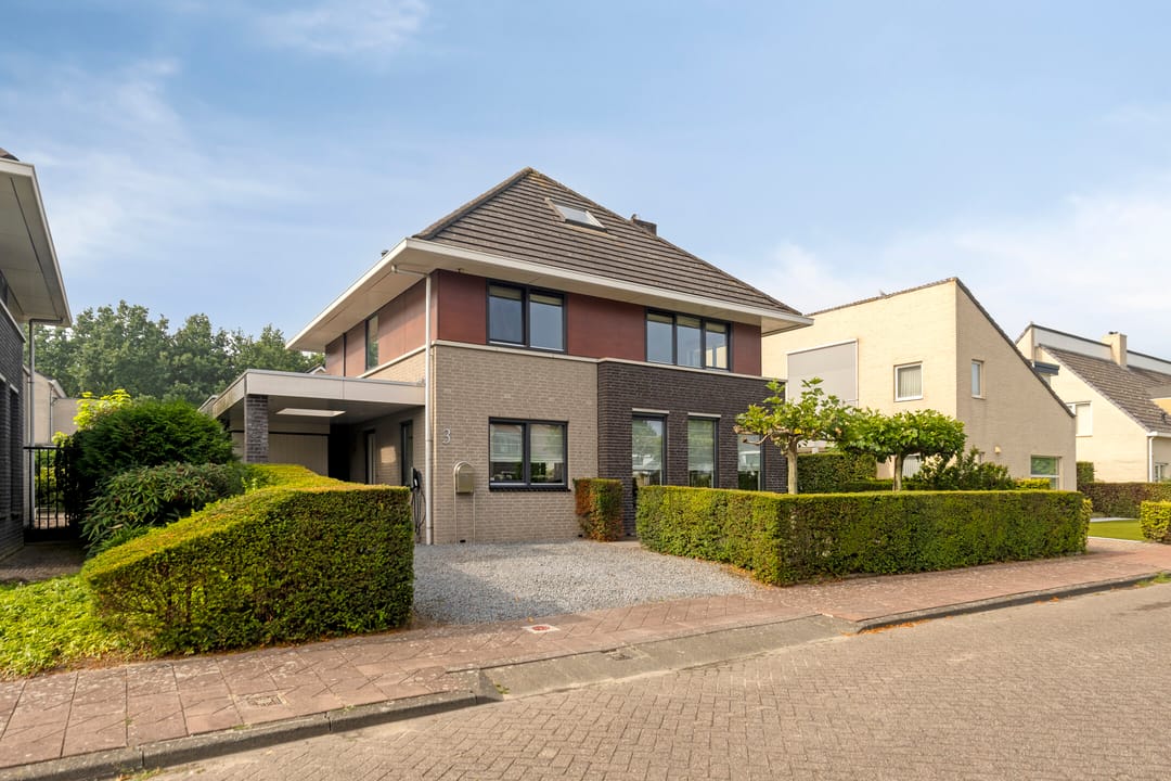 Foto 1 van 28 Oktoberstraat 3