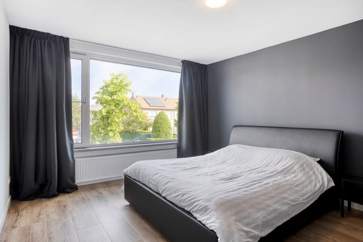 Photo 20 of Thorbeckestraat 86