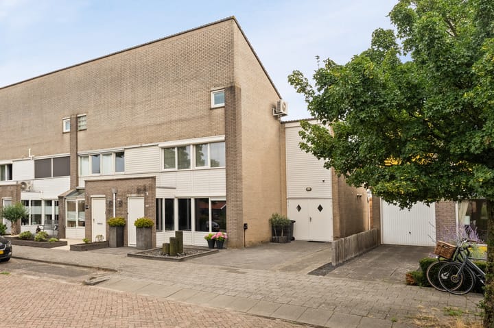 Foto 1 van Rondweg 154