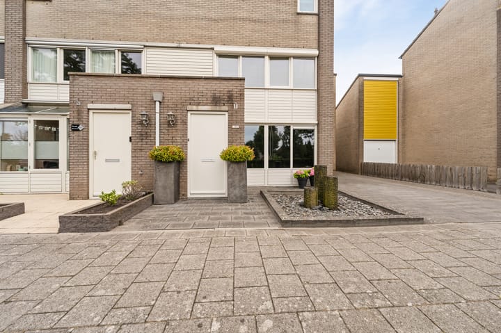 Foto 8 van Rondweg 154