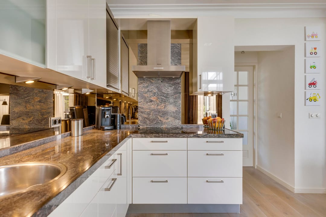 Foto 11 van Schutsboom 30