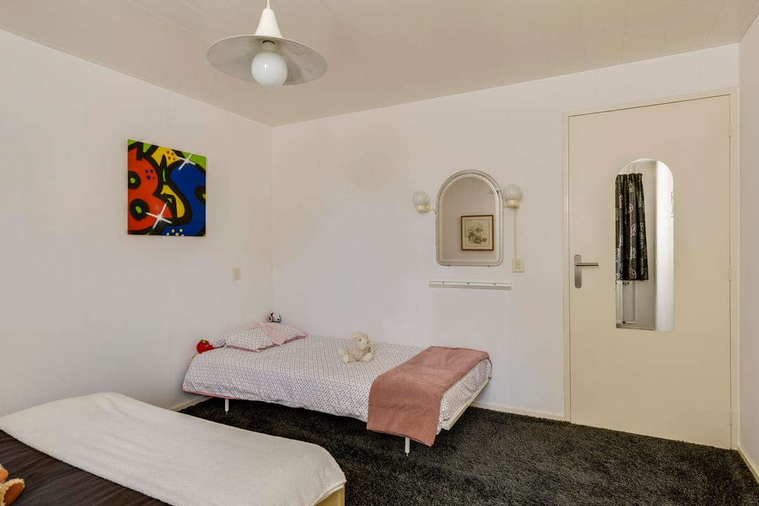 Foto 23 van Schutsboom 30