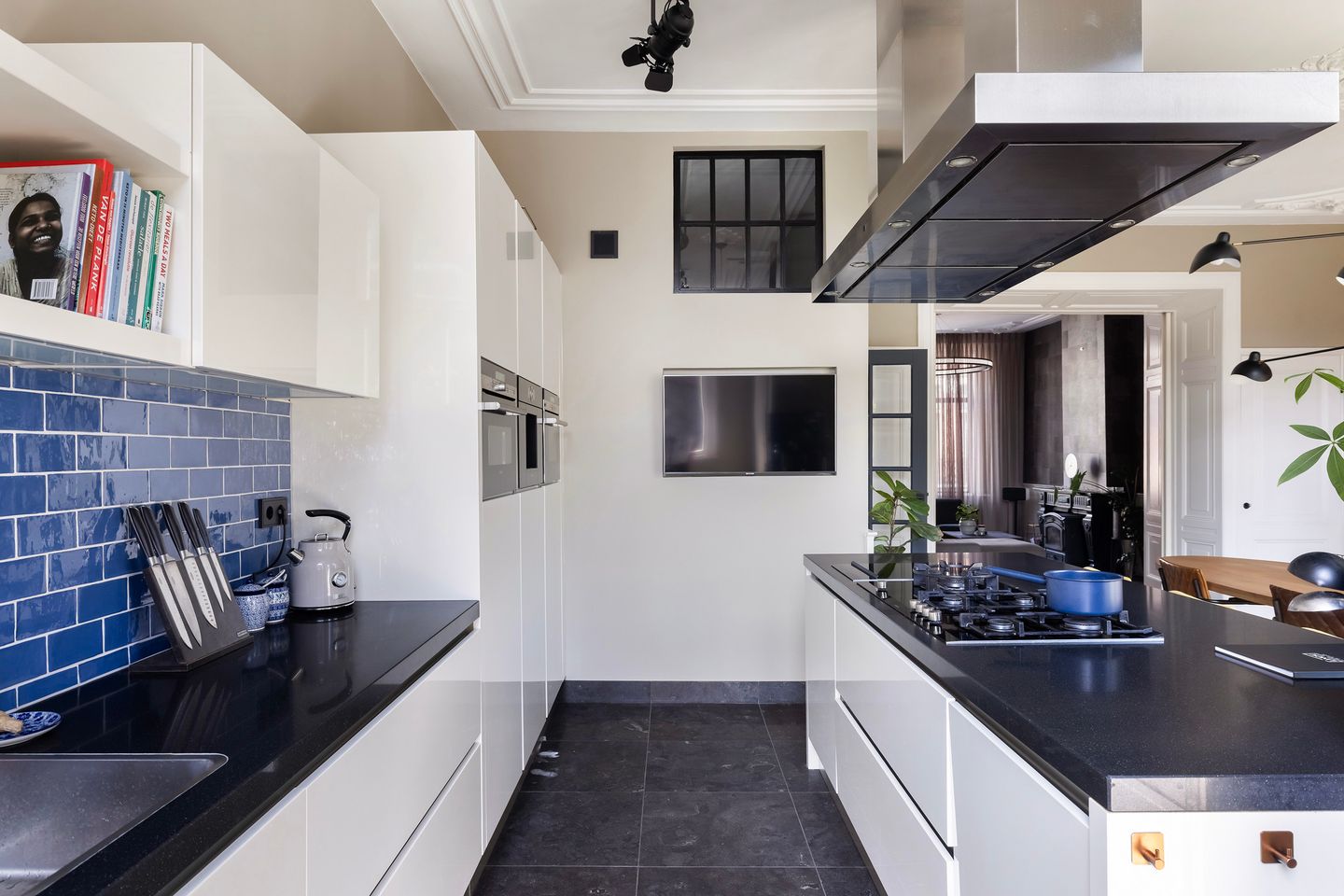 Foto 29 van Cornelis van Beverenstraat 40