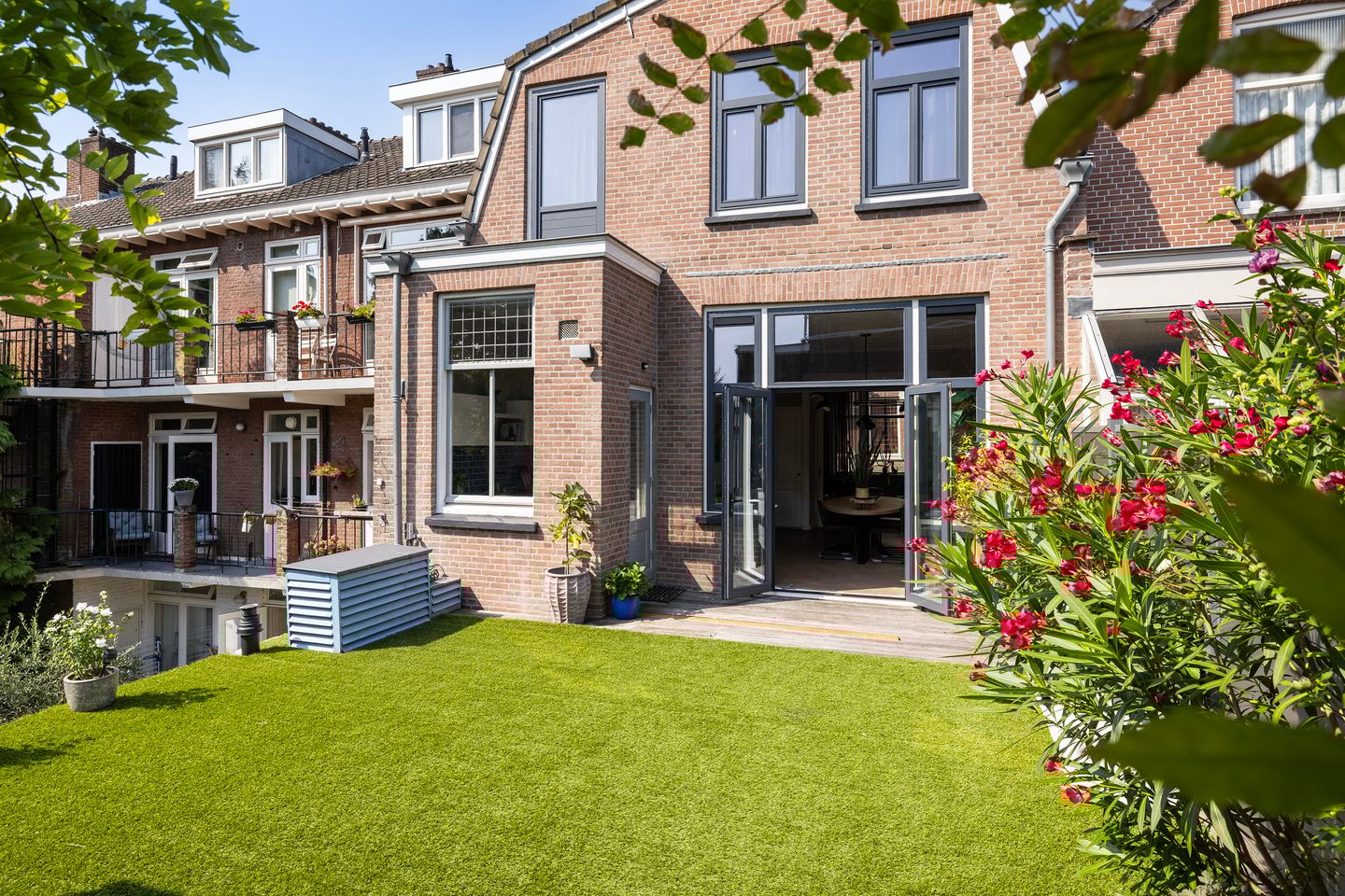 Foto 35 van Cornelis van Beverenstraat 40