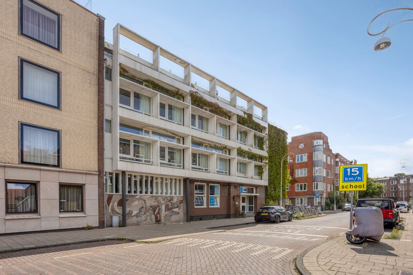 Bekijk foto 2 van Banstraat 29