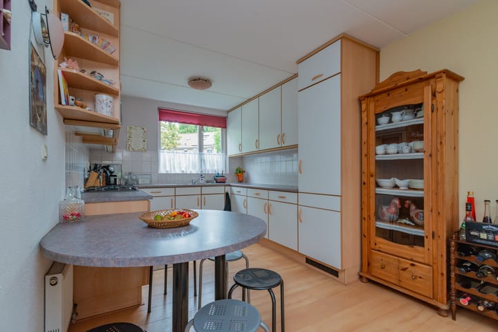 Foto 8 van De Backerstraat 58