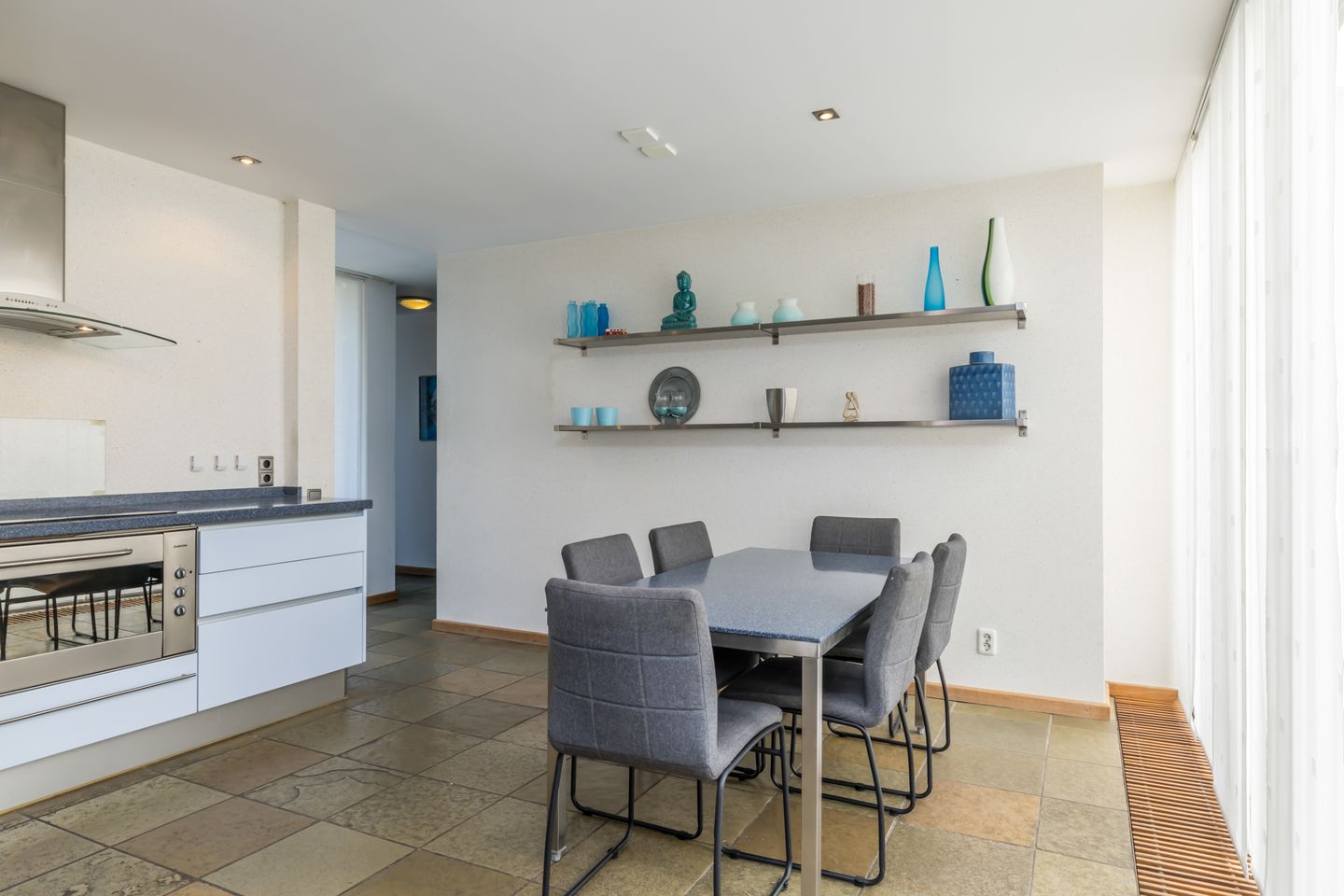 Photo 10 of Mariabergstraat 7-A