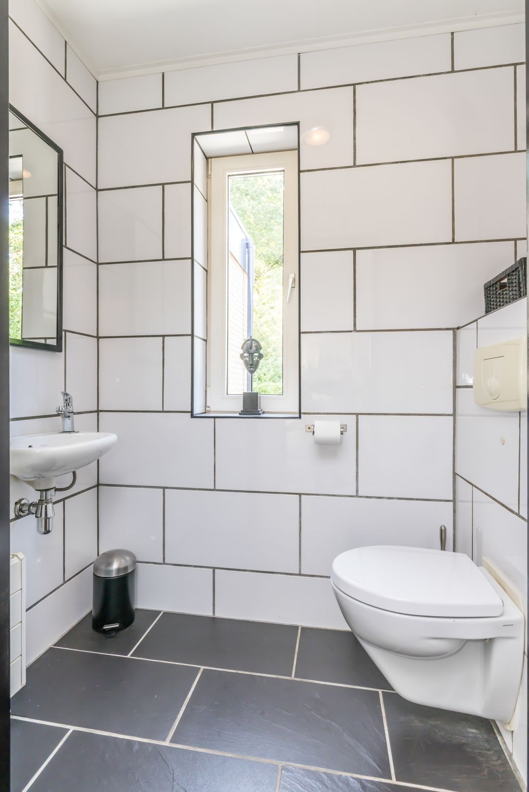 Photo 16 of Mariabergstraat 7-A