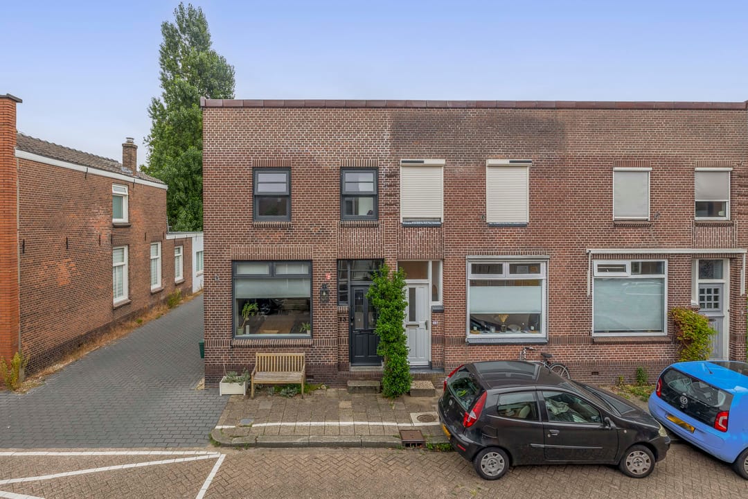 Foto 2 van Warmoezierskade 13