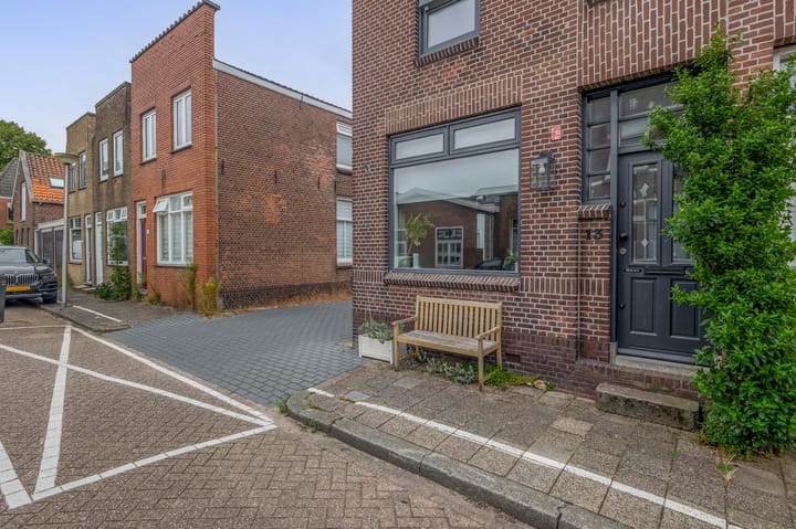 Foto 6 van Warmoezierskade 13