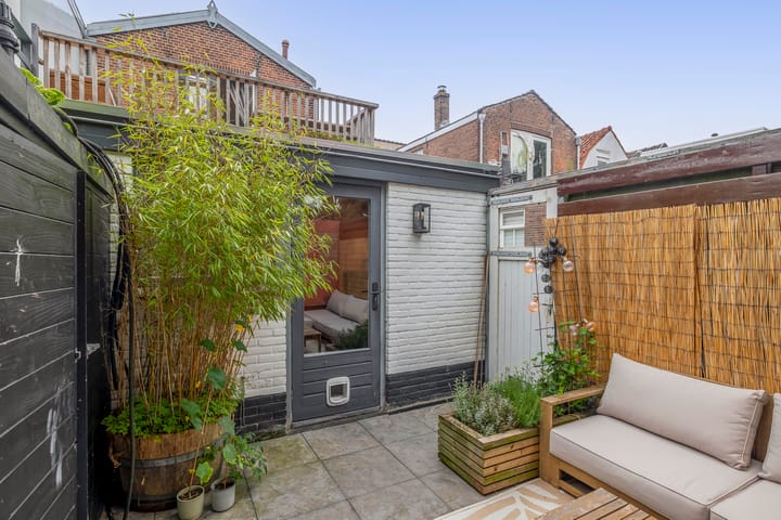 Foto 21 van Warmoezierskade 13